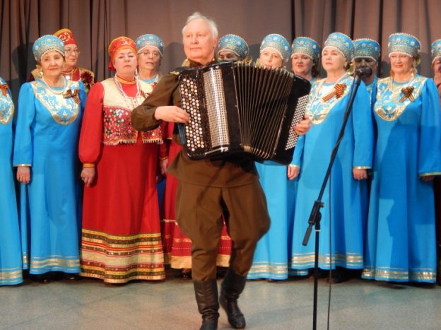 Концертная программа «В песнях наших имена…»