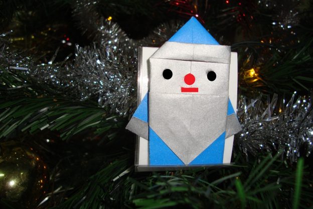 Мастер-класс «В Новый год мы не скучаем – клеим, лепим, вырезаем»