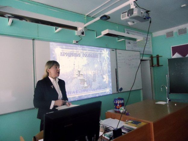 Веселись, ребятки, — наступили святки!