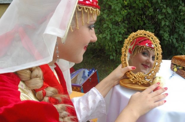 Авторская программа Г. В. Лепёшкиной «Свет мой, зеркальце, скажи!»