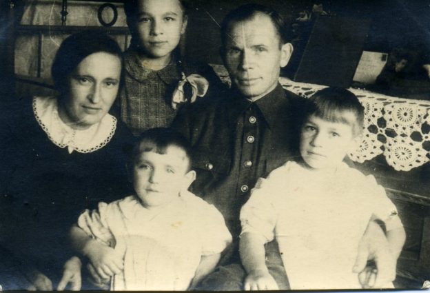 Вахта памяти «Помню и Горжусь»