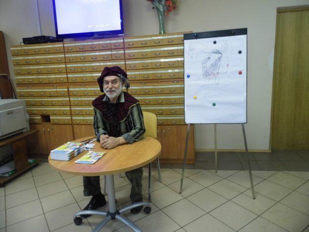 Открытие художественной выставки Б.В. Холмовского