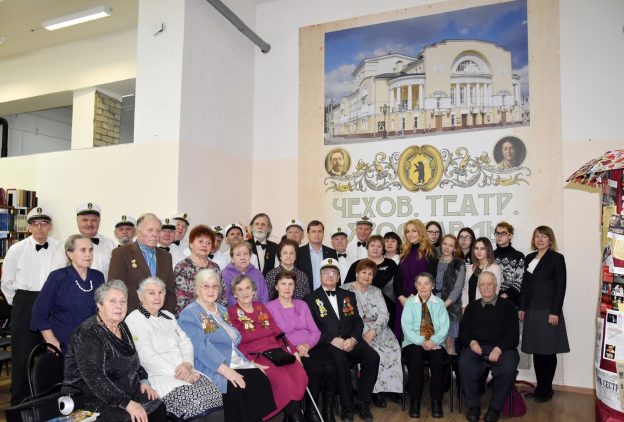 С ленинградским Днем Победы! Встреча в Чеховке