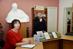 Дмитрий Ермаков в гостях у читателей Лермонтовки