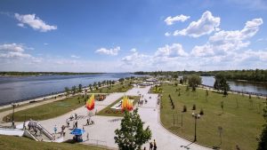 Музыкально-поэтическая площадка «В субботу на Стрелке»
