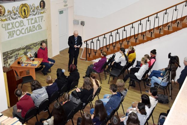 Виктор Левашов: «Я рад, что пишу»