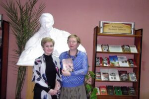 Вечер-встреча с писательницей Александрой Калугиной
