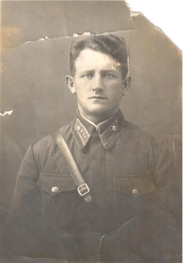 Петухов Анатолий Павлович (1910-1941)