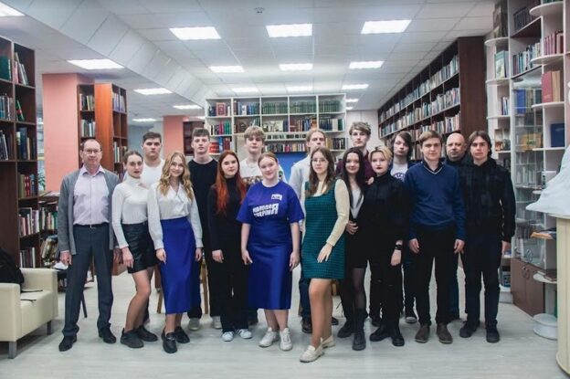 Полуфинал проекта «Дебаты. Голос молодежи. 4 сезон»