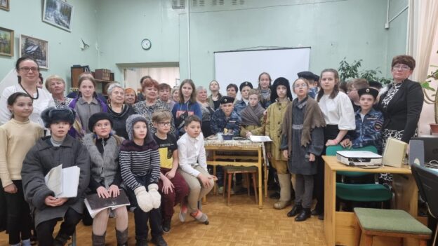 «Я ещё не хочу умирать», спектакль