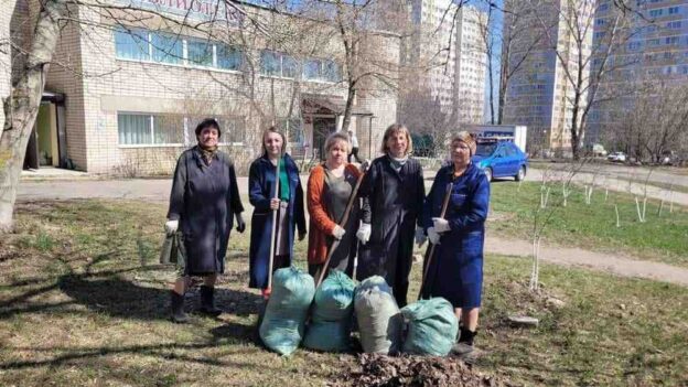 Весенняя уборка Ярославской Чеховки