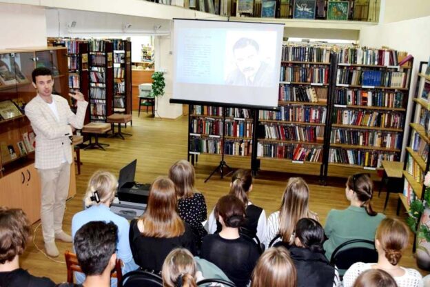 Как это было: лекция Дениса Тумакова о трагедии Беслана