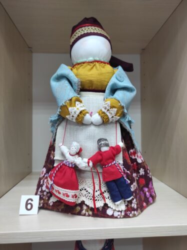 Выставка «Крестьянская свадебная кукла»