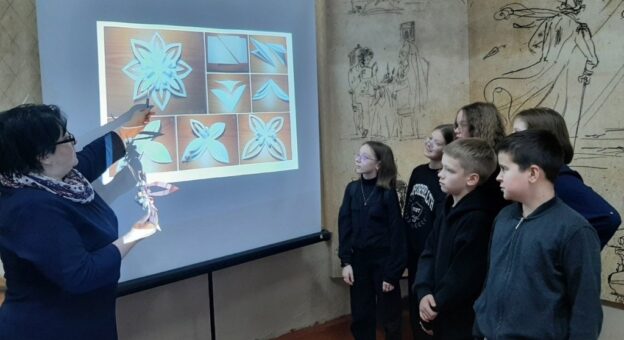 «Если снежинка не растает». Мастер-класс по изготовлению снежинок из бумаги