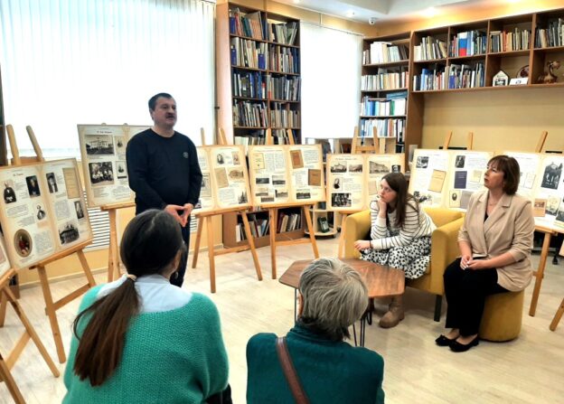 «Из прошлого. Записки некрасововеда». Открытие фотовыставки к 140-летию со дня рождения В. Е. Евгеньева-Максимова из собрания музея-заповедника Н. А. Некрасова «Карабиха»