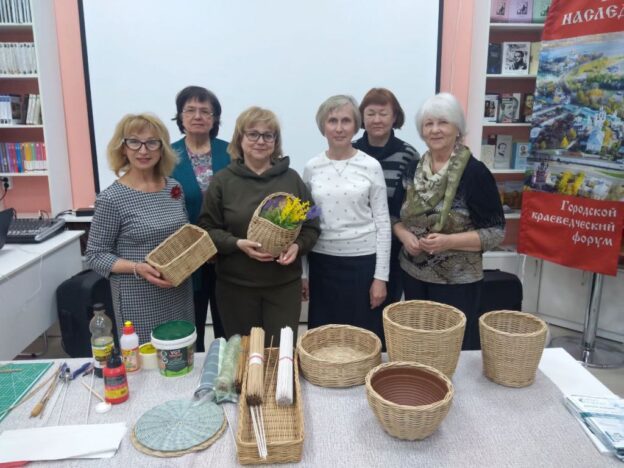 «Чудесная лоза». Состоялась встреча-знакомство с мастером Ириной Пичуевой