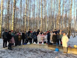 Первый фестиваль снежных фонарей на Дунайке во Фрунзенском районе города Ярославля