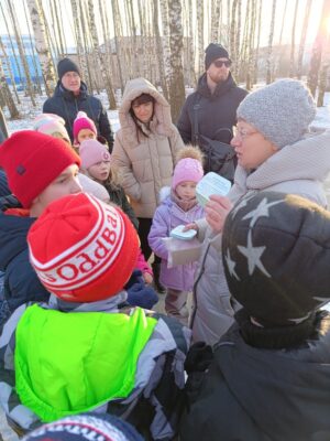 Первый фестиваль снежных фонарей на Дунайке во Фрунзенском районе города Ярославля