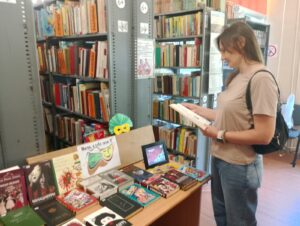 Экскурс. «Жили-были, поживали, маски пёстрою семьёй»
