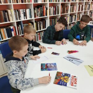 Патриотическая акция «Российский флаг – главный символ Отечества» 0+