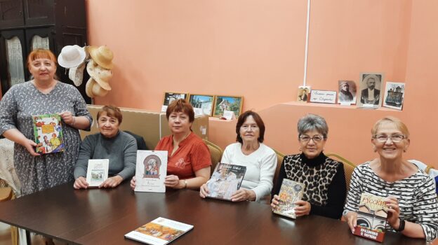 Тематический час «Пчелиный праздник»