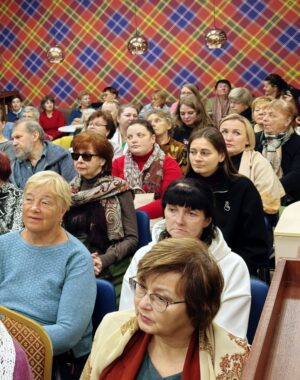 Литературно-музыкальная программа «Закружилась осень золотая»