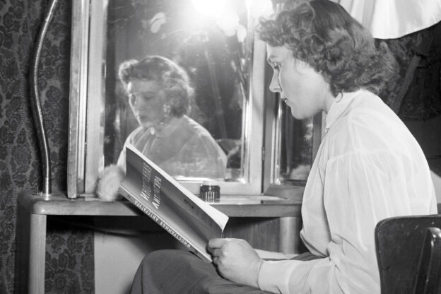 Театральный четверг «Жизнь, похожая на сказку» 12+