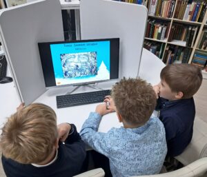 Программа «В гостях у Деда Мороза» 6+