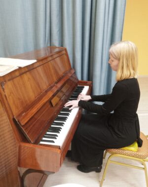 узыкально-поэтический вечер учащихся Детской школы искусств имени Н. Н. Алмазова