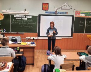 Познавательный час «В гостях у светофора»