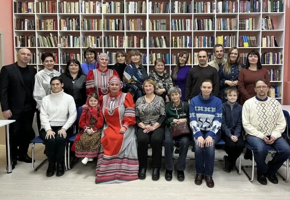 Вот моя деревня, вот мой дом родной