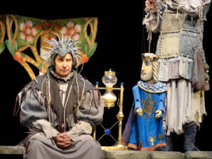 Мастер-класс «По следам Нового года» 12+