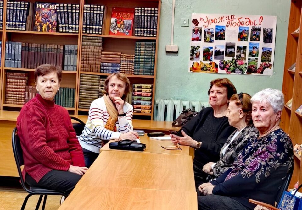 Познавательная программа «Равнение на героев», посвящённая Дню героев Отечества