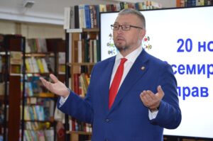 Встреча с Уполномоченным по правам ребёнка в Ярославской области Михаилом Крупиным Встреча с Уполномоченным по правам ребёнка в Ярославской области Михаилом Крупиным