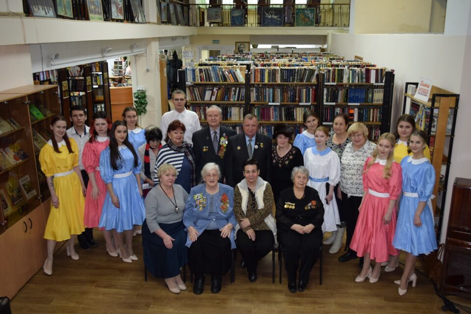 Встреча поколений «Эхо ленинградского Дня Победы»