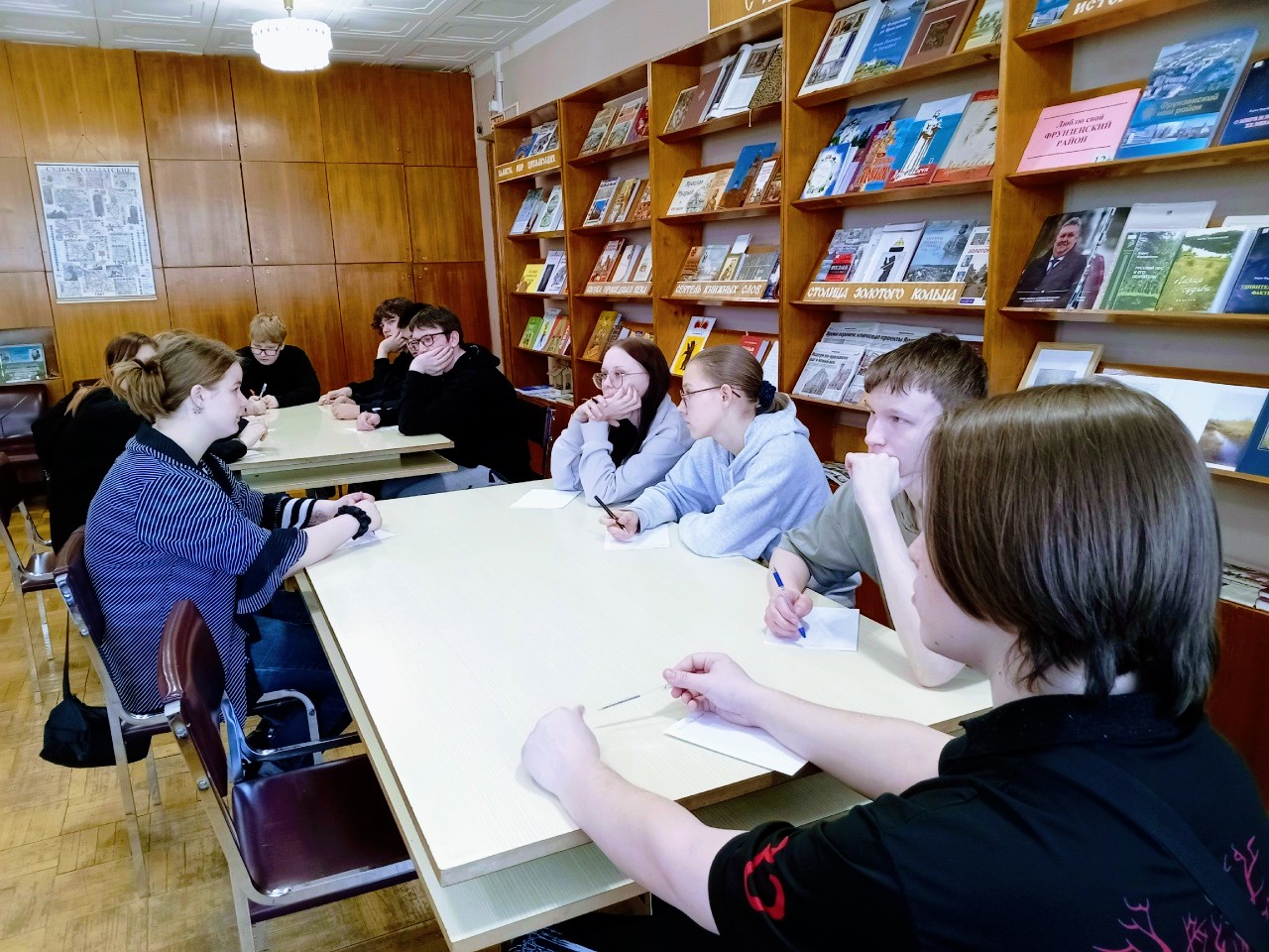 В библиотеке имени Ф. М. Достоевского состоялся цикл мероприятий «Крымская весна»