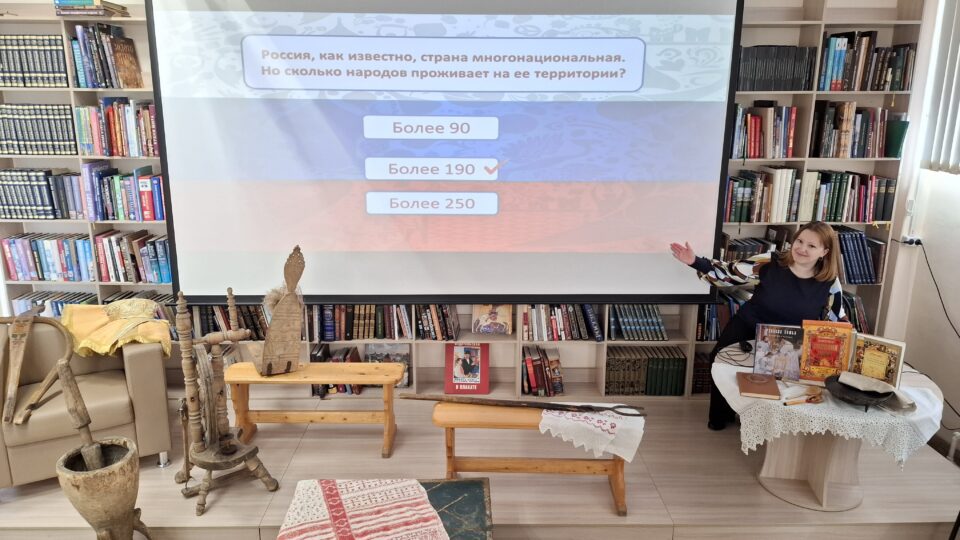 В библиотеке имени М. С. Петровых прошли "Библиосумерки"