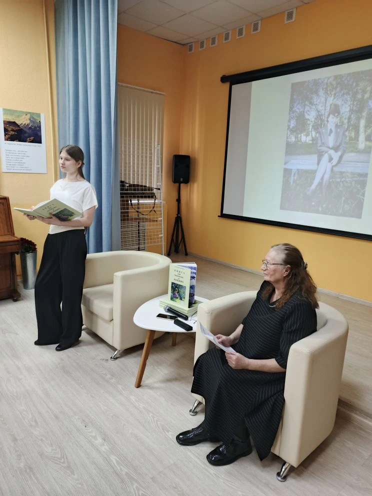 Презентована книга Надежды Кременецкой «Для маленьких и больших»