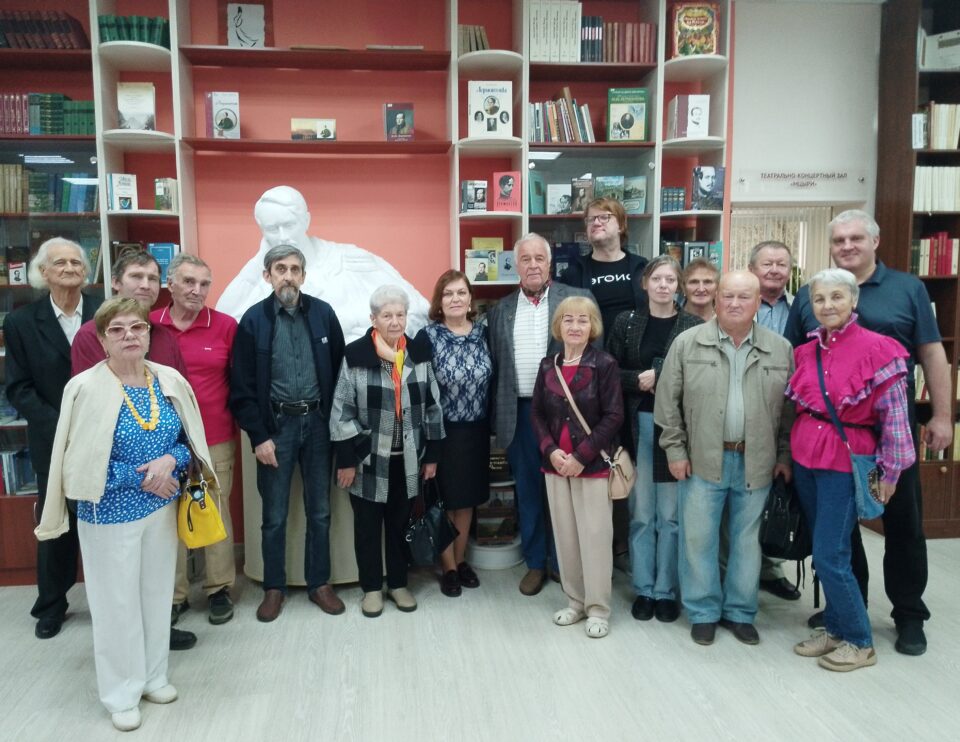 Творческий вечер поэта и писателя, журналиста Олега Сергеевича Гонозова
